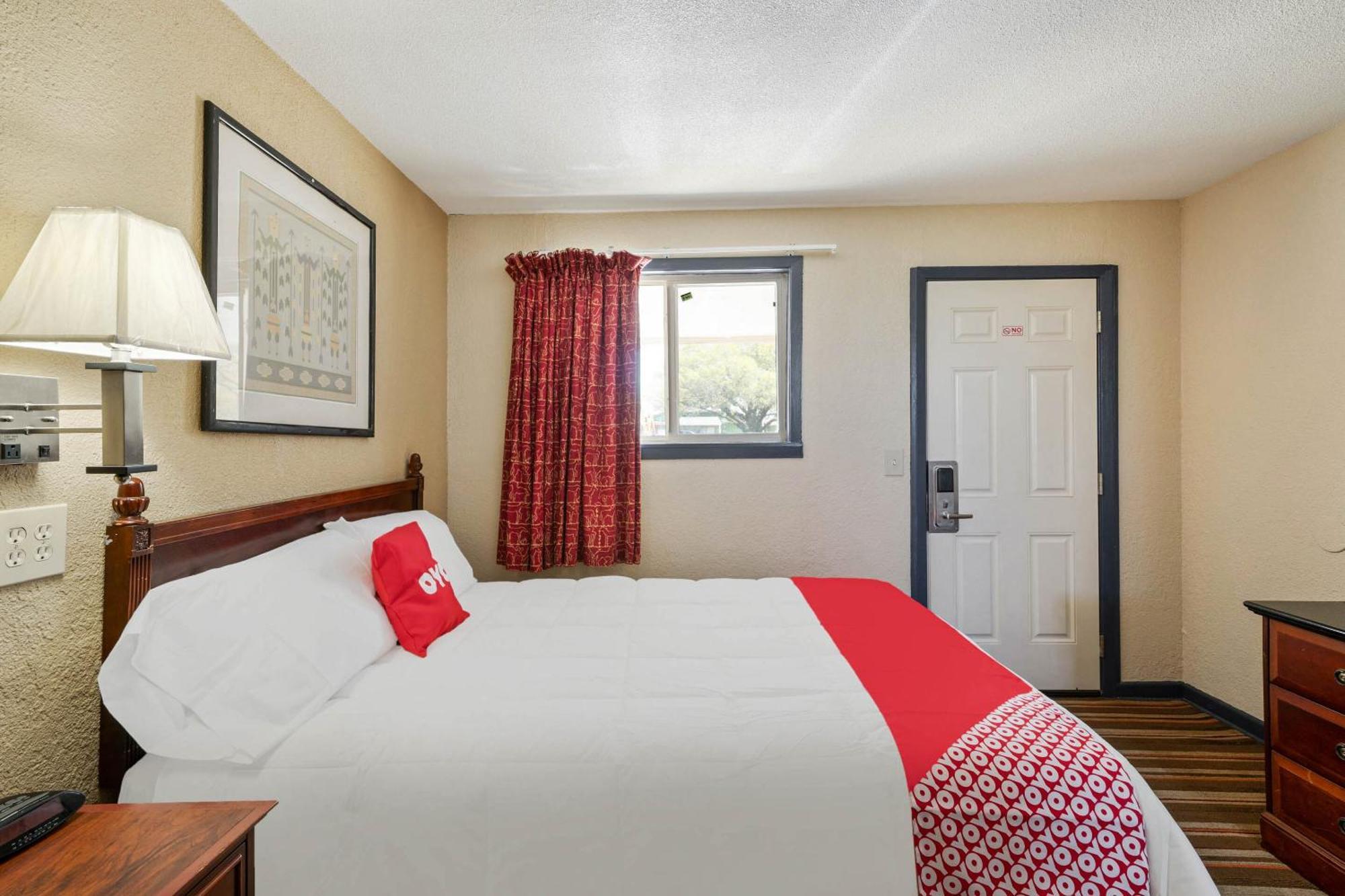 Oyo Hotel Luling Tx Downtown I-10/Us-90 Εξωτερικό φωτογραφία